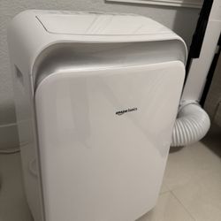 Portable AC unit, Lightly Used, Almost New 