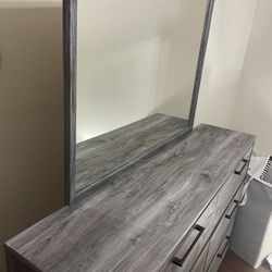 Grey Dresser With Mirror 