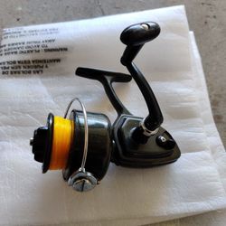 Shakespeare 2210 II Vintage Spinning Reel