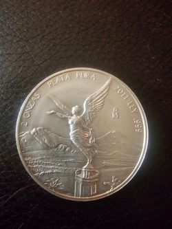 Mexican libertad silver coin