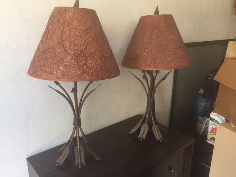 Arrow Lamps