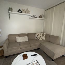 Couch With Pillows 