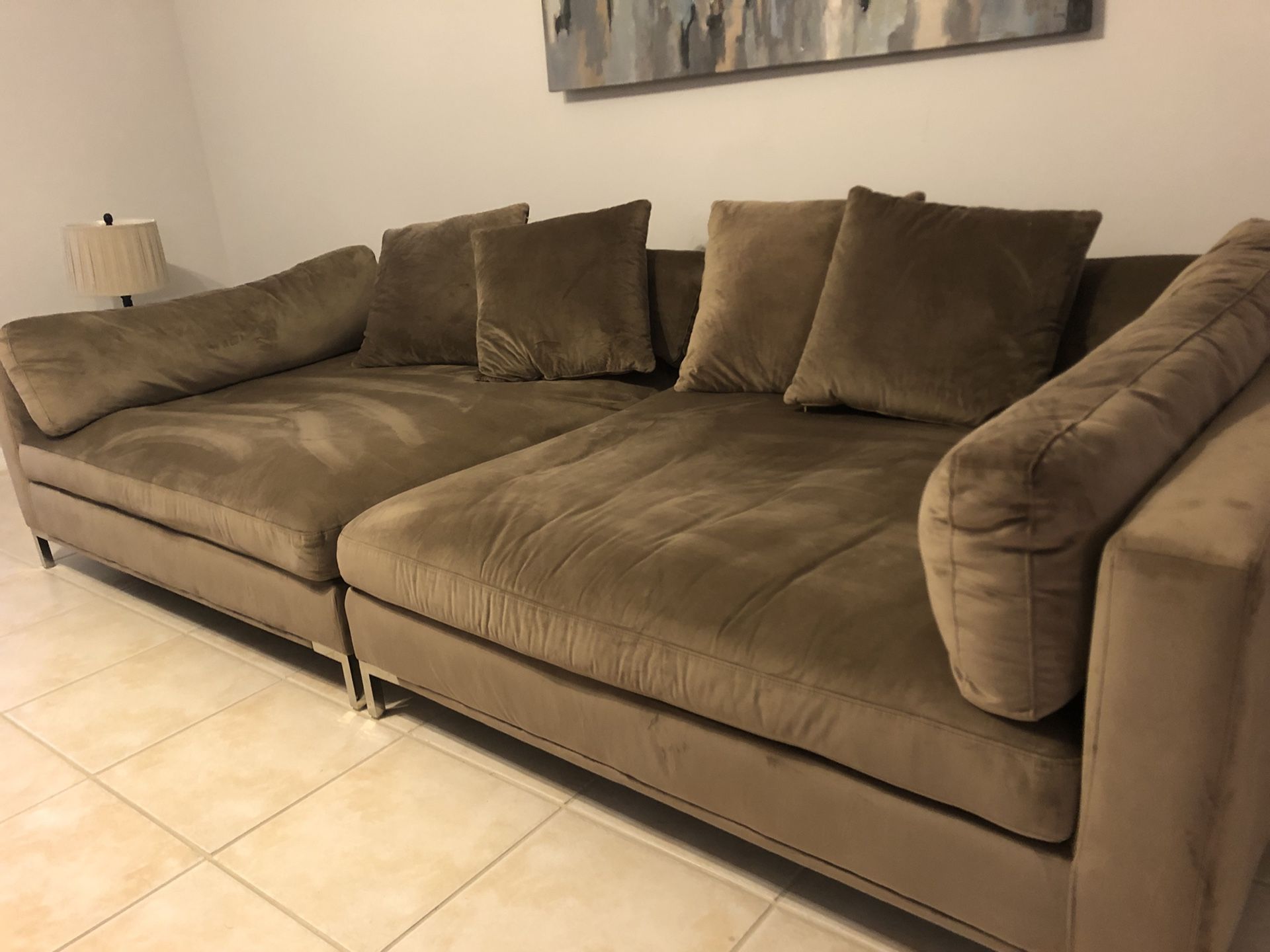 Moda 2 piece Sofa
