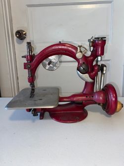 Antique Wilcox and Gibbs Sewing Machine Ser# A689913 CHERRY Red WORKING Rare