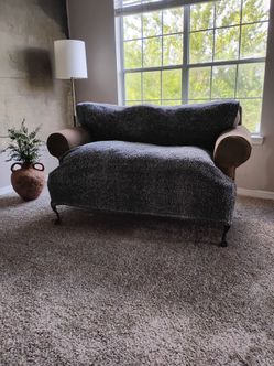 FREE LOVE SEAT MOVING