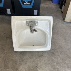 Commercial Sink And Faucet 