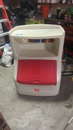 Toy box
