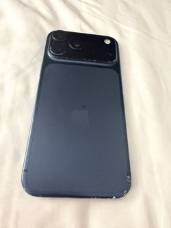 iphone 17 pro max 512gb unlocked clean Imei 🪫 health 92% 🪫 cycle count is 370 phone has never been repaired phone is used conditions