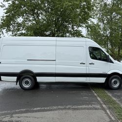 2014 Mercedes-Benz Sprinter