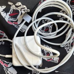 Apple 70W USB-C Power Adapter MQLN3AM/A A2743