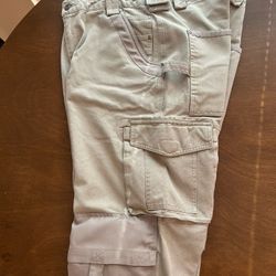 Duluth Cargo Pants w/ Knee Pads 