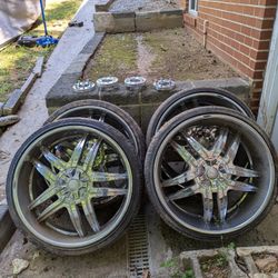 24 Forgiato Reventon Offset