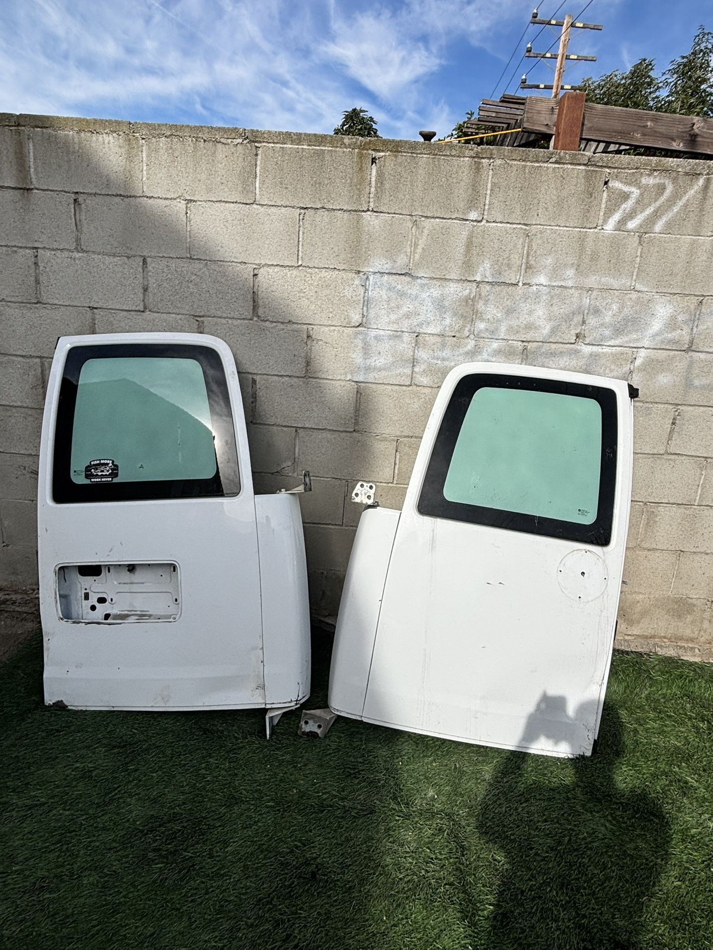 Chevy Express 1500 Y 2500 Partes Puertas Traseras 