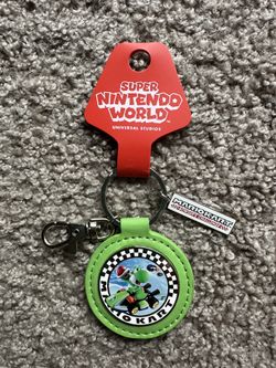 Super Nintendo World Yoshi Keychain