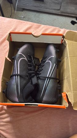 SOCCER CLEATS It superfly 7 academy FG/MG 5.5