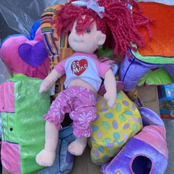 Ty Beanie Doll With Soft Furniture Some Groovy Girls