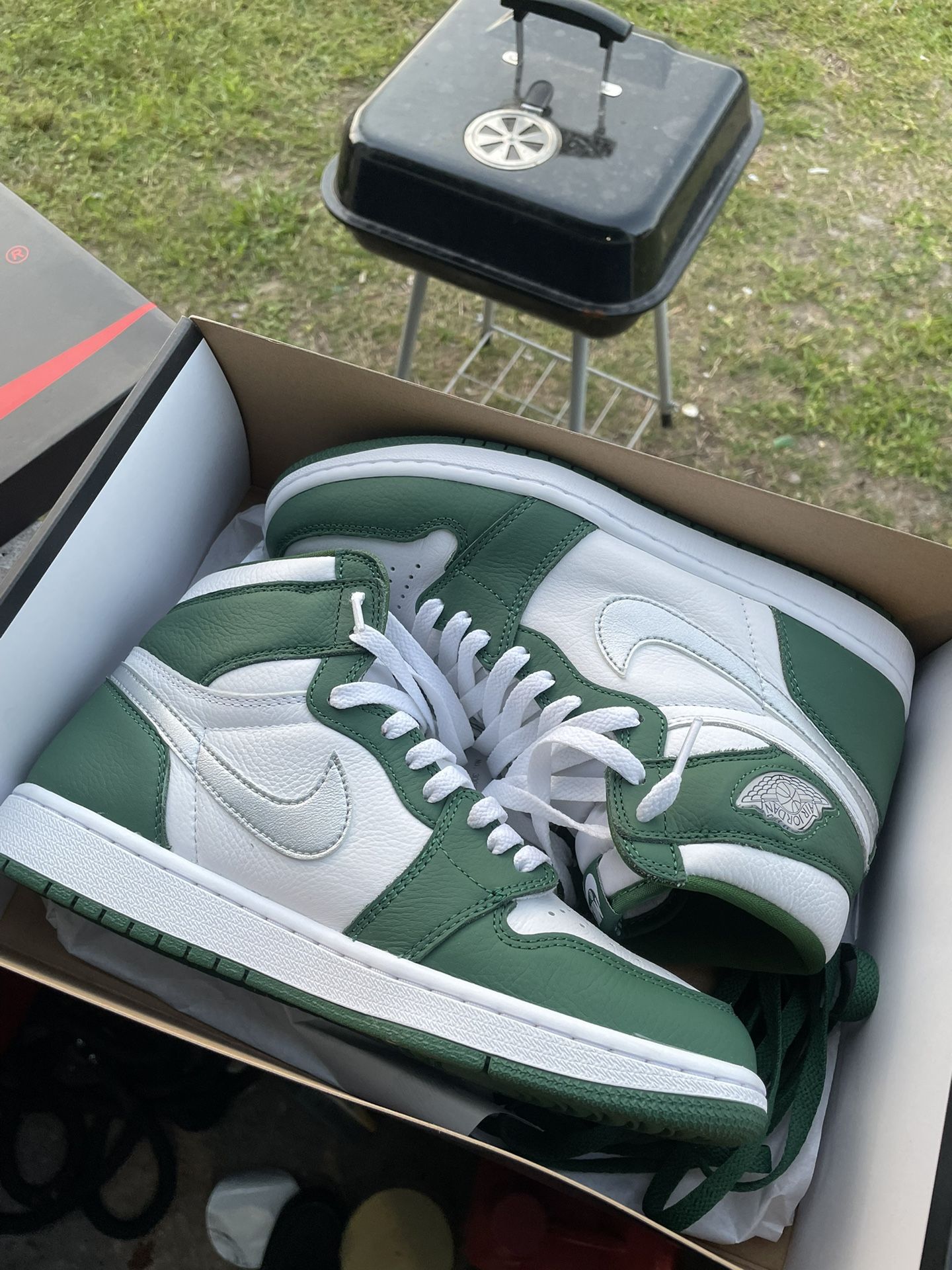 Jordan 1 Gorge Green Size 8.5