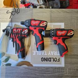 Milwaukee Drill And driver M12