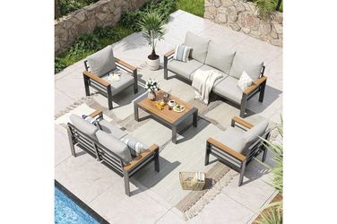 New,7-seater Outdoor Patio Set( Already Assembled