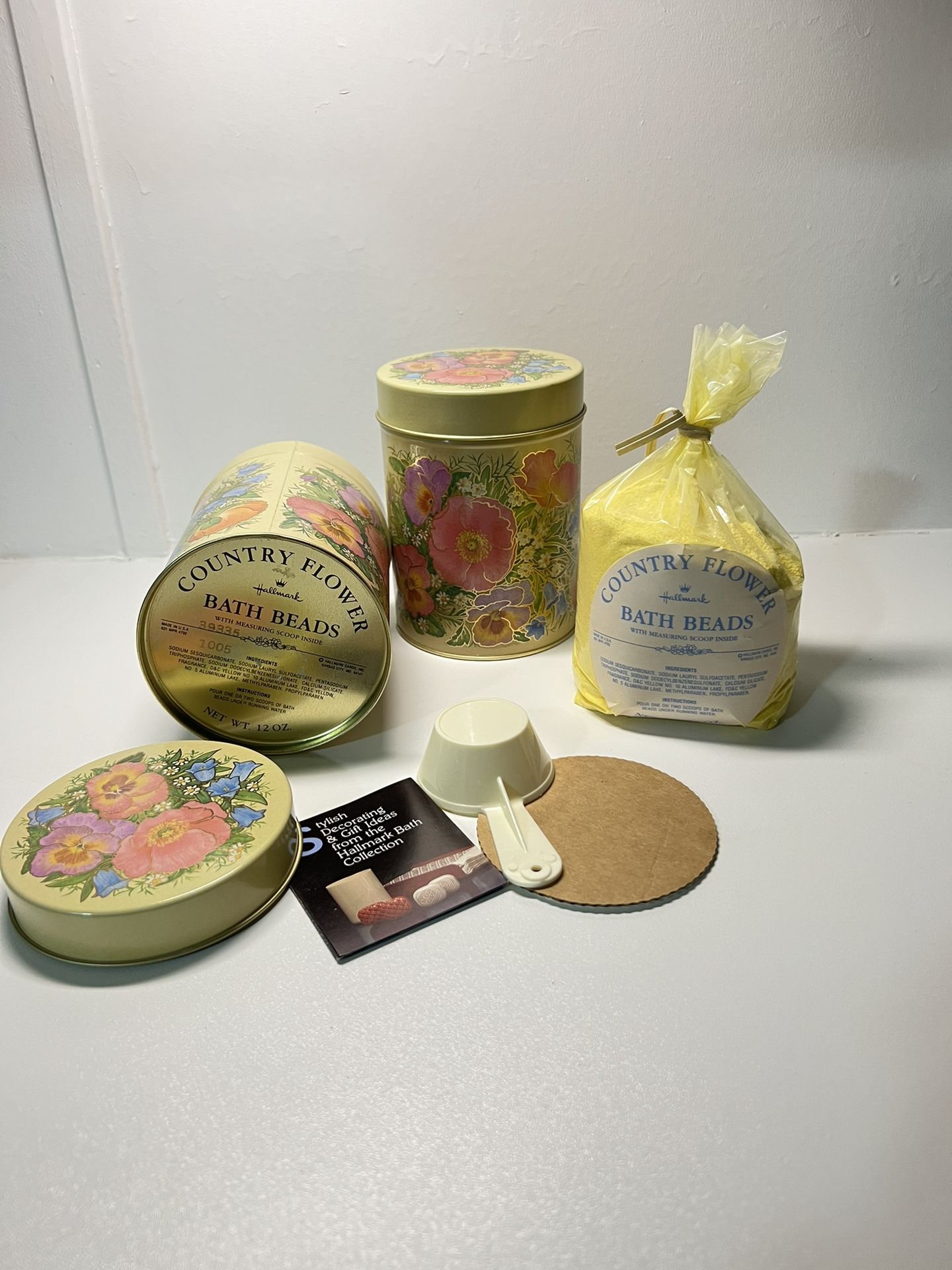 Vintage Hallmark Bath Beads Tin Bathroom Decor Poppies Flowers Hallmark 2 pieces
