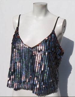 LIKE NEW FOREVER 21 BLACK SEQUIN CAMI TANK CROP TOP CLUB WEAR HALF SHIRT SHIMMER PARTY WEAR MEDIUM M