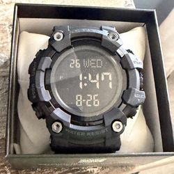 Brand New  Men watch