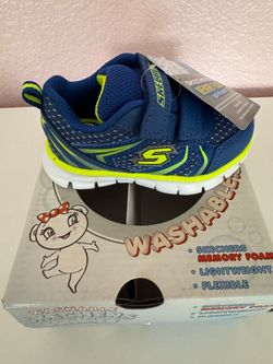 Skechers Foamies kids' shoes, US boys size 5.