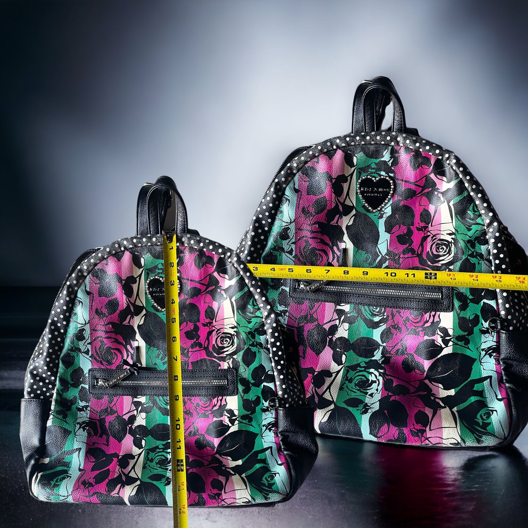 BETSEY Johnson l Full-size l Leather Backpack l Vibrant  display picture 1