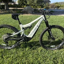 Intense Tazr Mx Expert Electric Mountain Bike