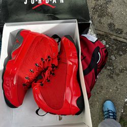 Jordan’s Size 10