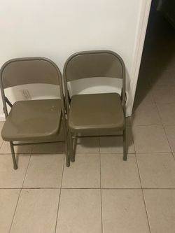 Folding chairs