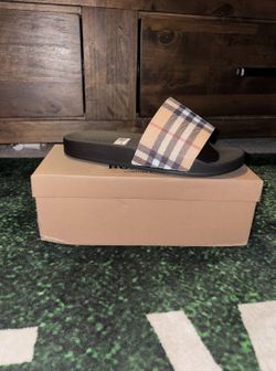 Burberry Slides