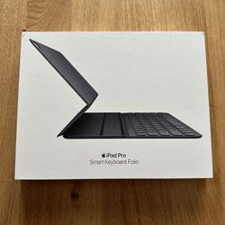 Apple iPad Pro Smart Keyboard Folio