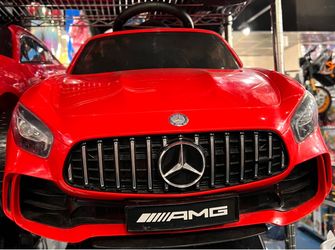 Cars of kids