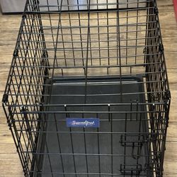 Incredipet One Door Foldable Metal Dog Crate 18x24. 19” Depth. With Removable Tray. Hardly Used. $35.00
