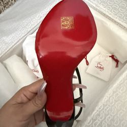 Christian Louboutin Red Bottom Heels – Size 7 (Black)