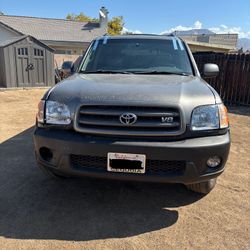 2004 Toyota Sequoia