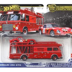 Hot Wheels Ferrari Team Transport 