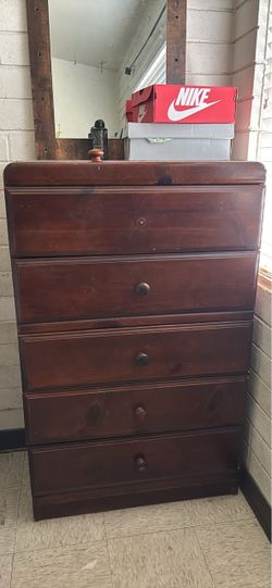 Wood dresser