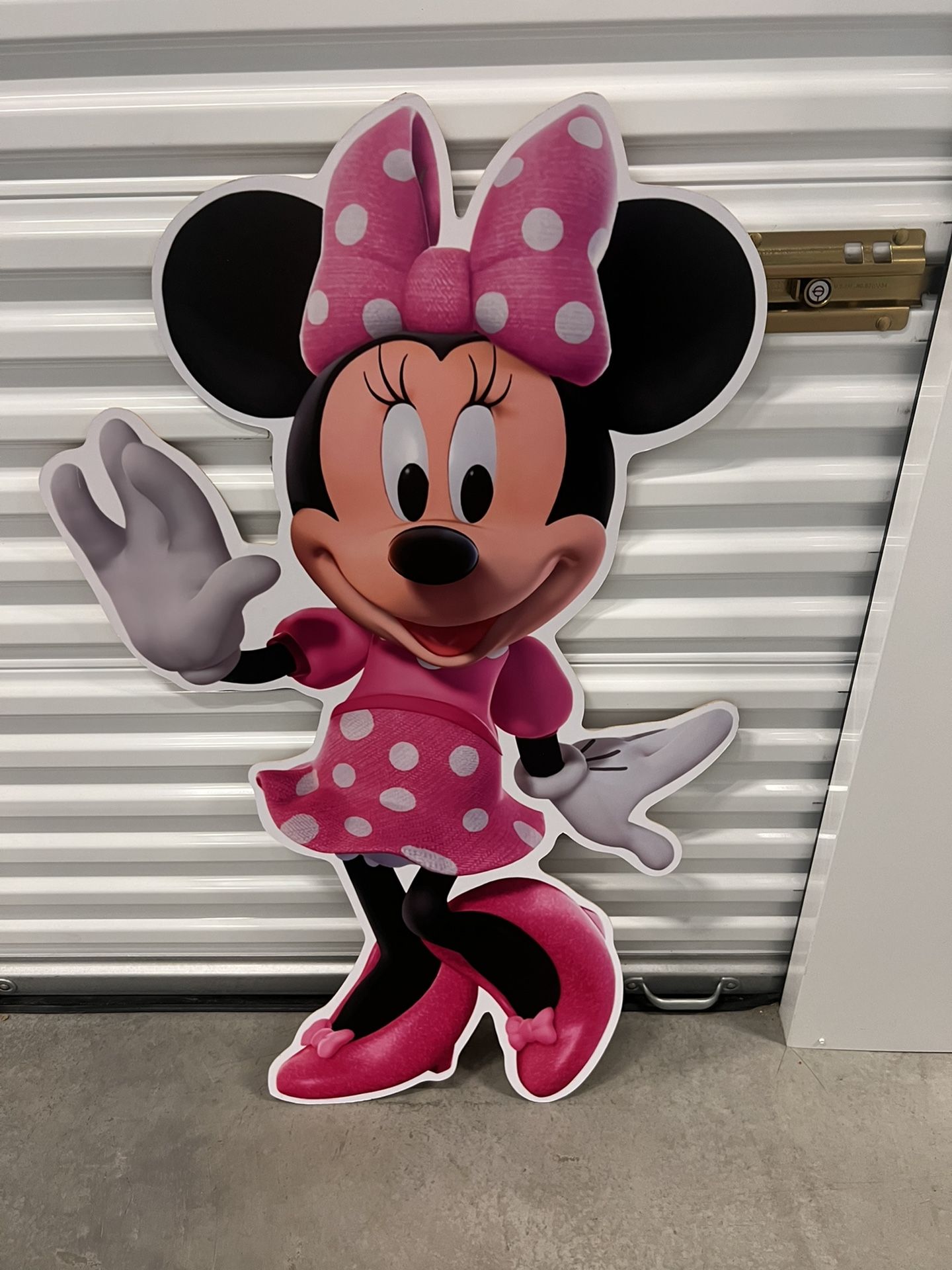 4 foot Minnie mouse party would cut out