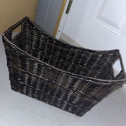 Magazine/Book Basket