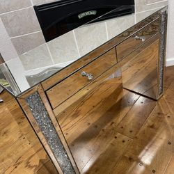 Great Mirrored Console/ Entry Table 