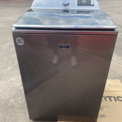 New Scratch & Dent Maytag Smart Capable 5.2-cu ft High Efficiency Agitator Smart Top-Load Washer (Metallic Slate) ENERGY STAR $695.00.  O.B.O.