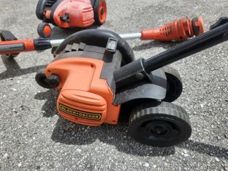 TWO BLACK DECKER 2 IN 1 LANDSCAPE EDGER AND ONE GRASS STRIMMER. same day delivery available 🚚