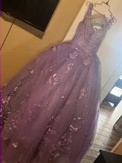 Quinceñera dress