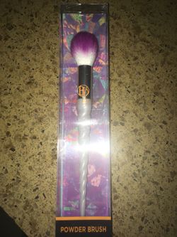Make up brush