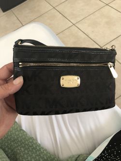 MK Michael Kors pocket book