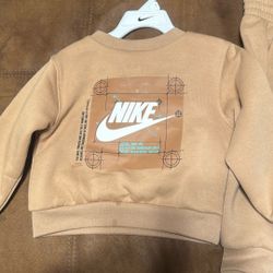 Brand New Nike Outfit
