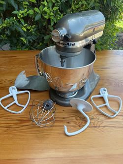 KitchenAid Artisan Stand Mixer + Bowl & Attachments