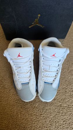 Jordan 13 retro  size 7y FRENCH BLUE